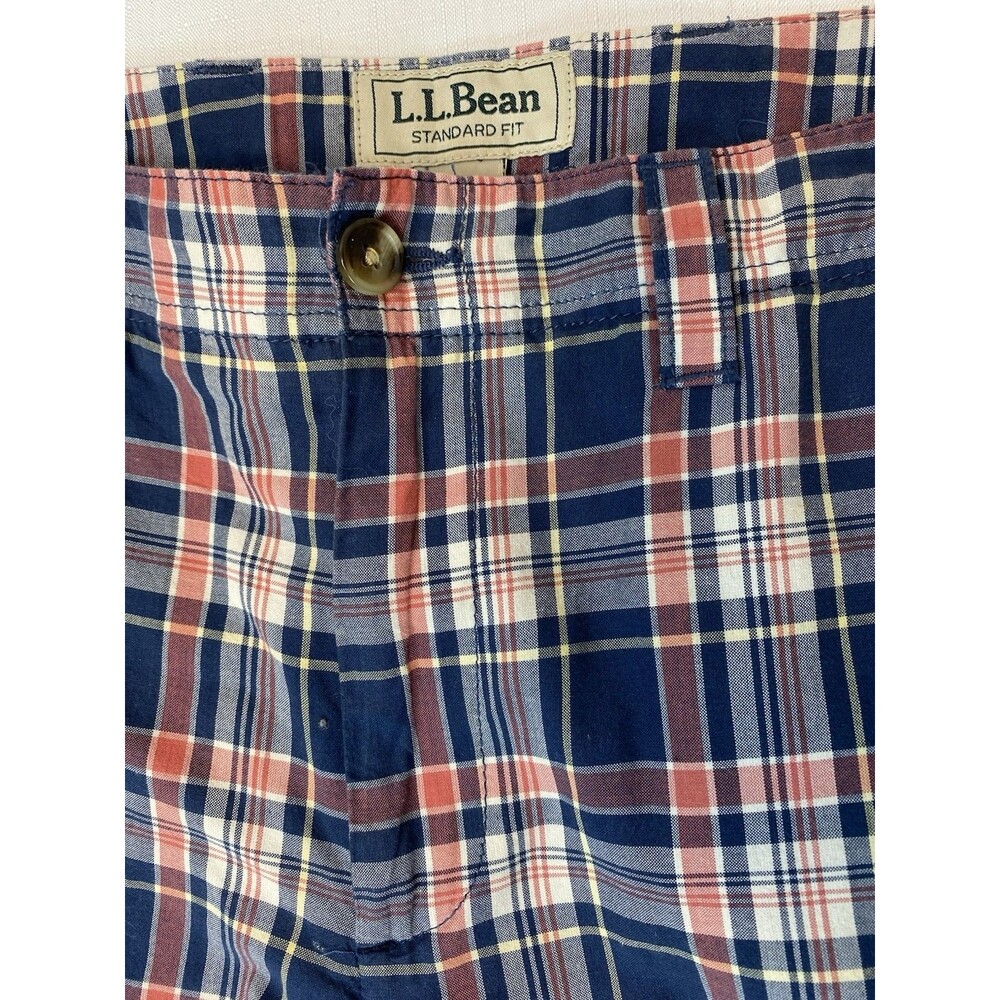 LL Bean Mens 36 Waist Standard Fit Plaid Cotton Chino Shorts Blue Red Madras - Picture 3 of 9